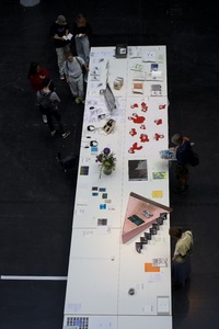 Bild:  Ausstellungsansichten Schwarm